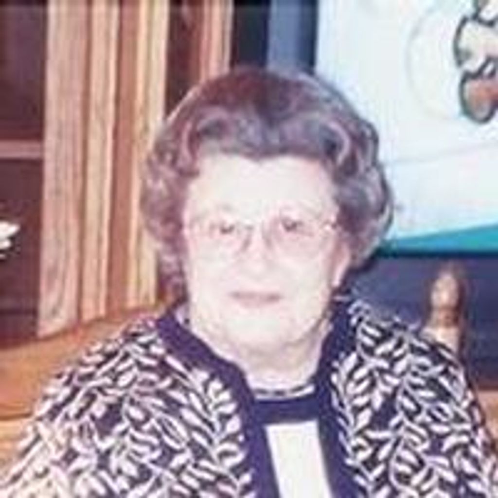 Dorothy J Smith