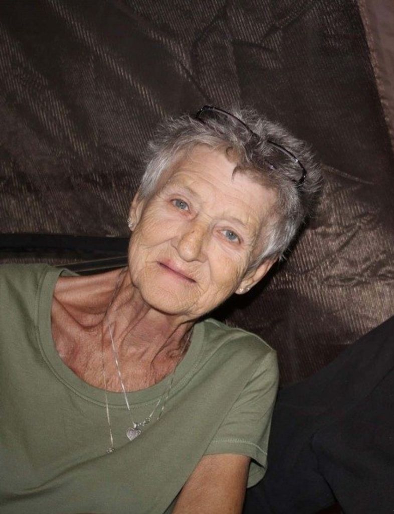 Carol L (Horrighs)  Mitchell