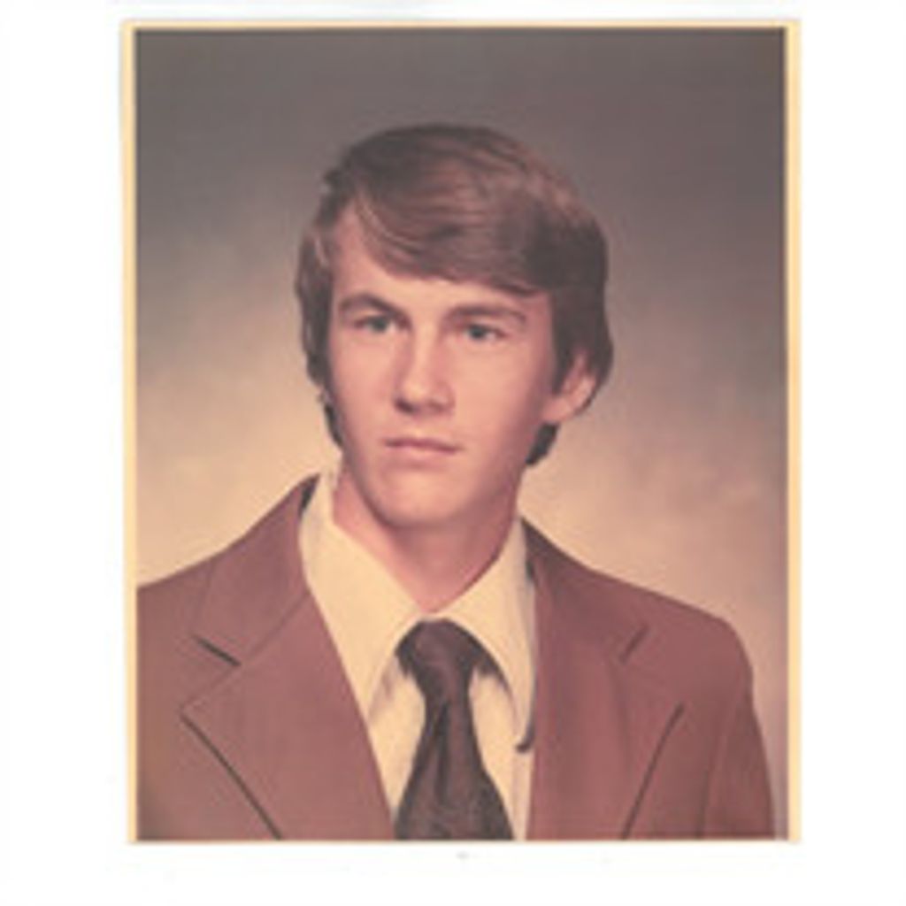 Dennis Howard