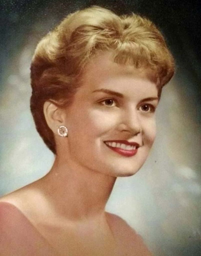 Stephanie Marilyn (Jones)  Shawl Profile Photo