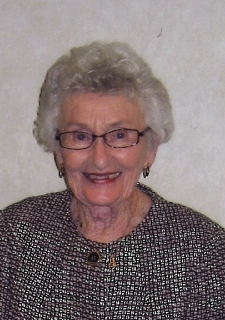 Maxine O'Connell Profile Photo