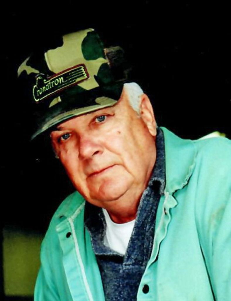 Russell Roman Howland Profile Photo