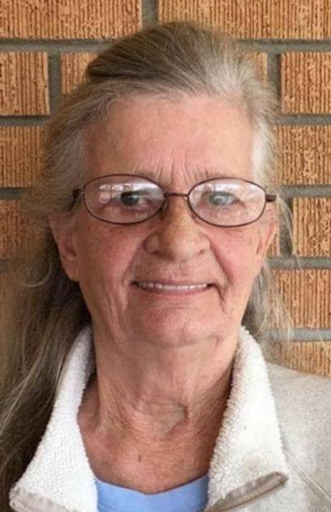 Bessie Mae Russell Profile Photo