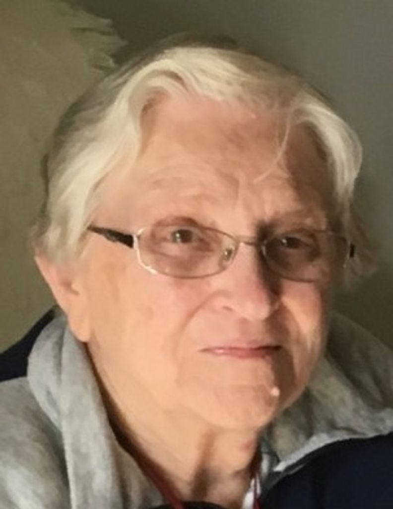 Colleen B (Detlor)  Wetmore Profile Photo