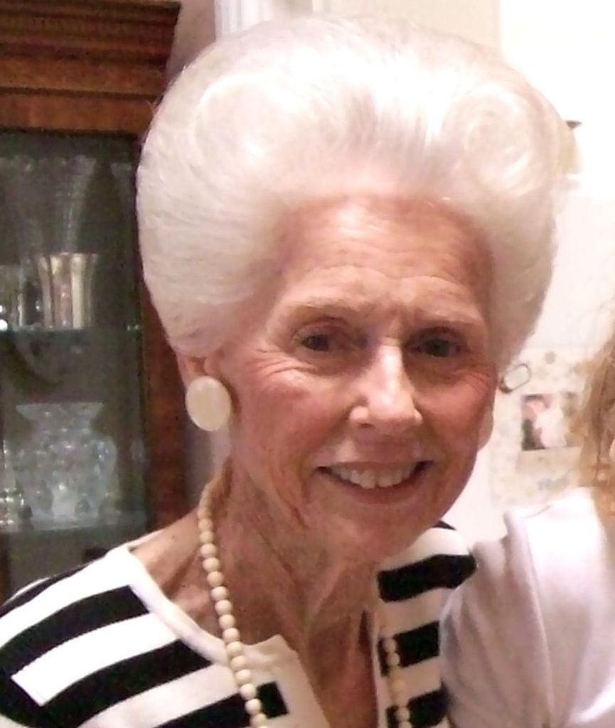 Joan Thomas Lindsey