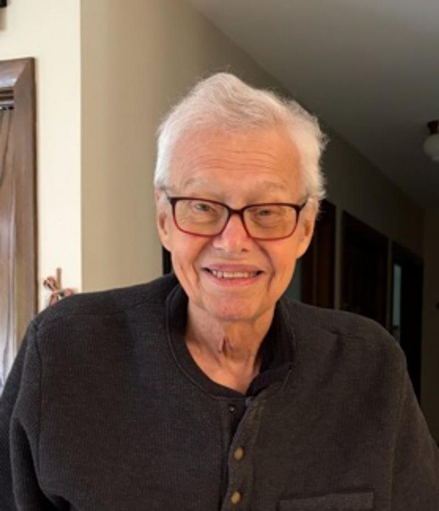 Arnold "Arnie" J. Nienhaus Profile Photo