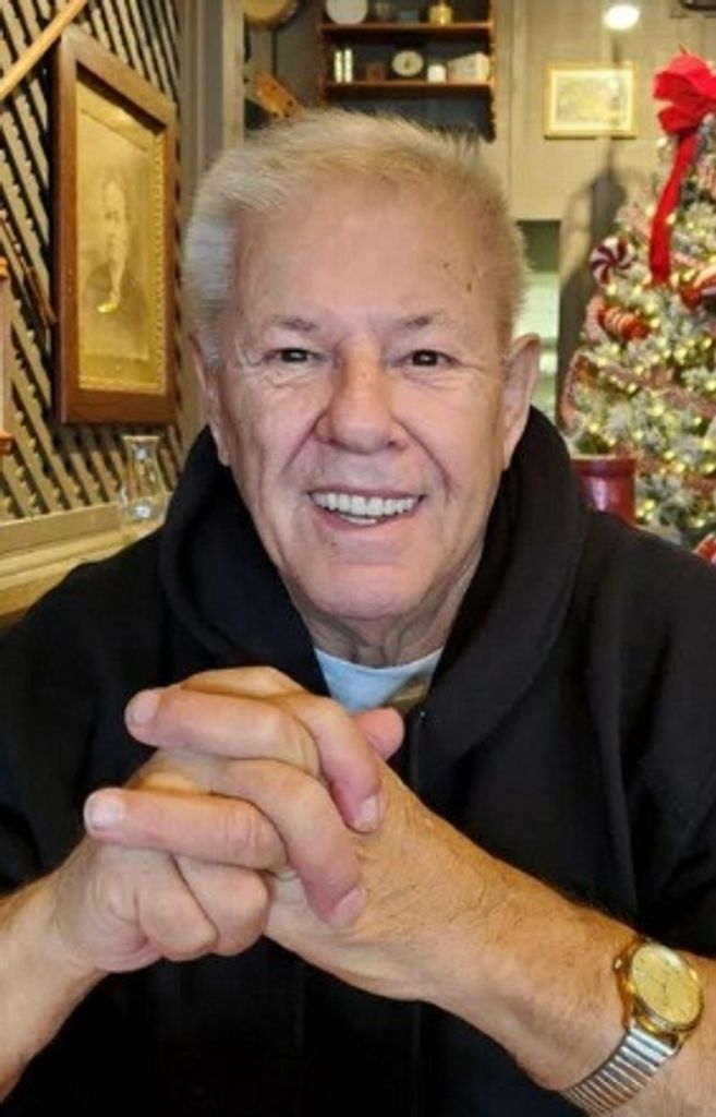 Richard "Rick" Tennesen