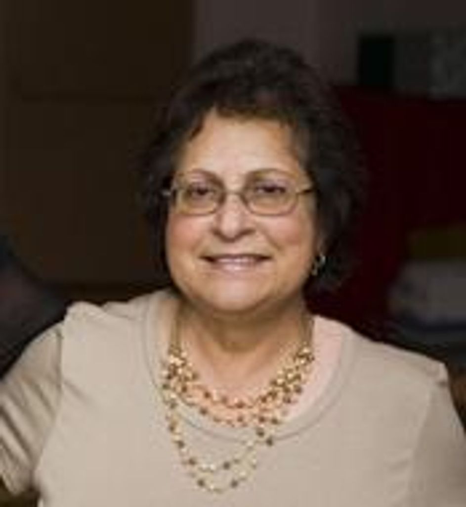 Sara "I'M The Baby" Alaniz Salinas