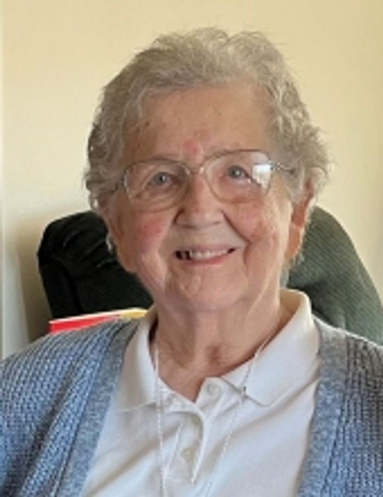 Lorraine Mable Watry