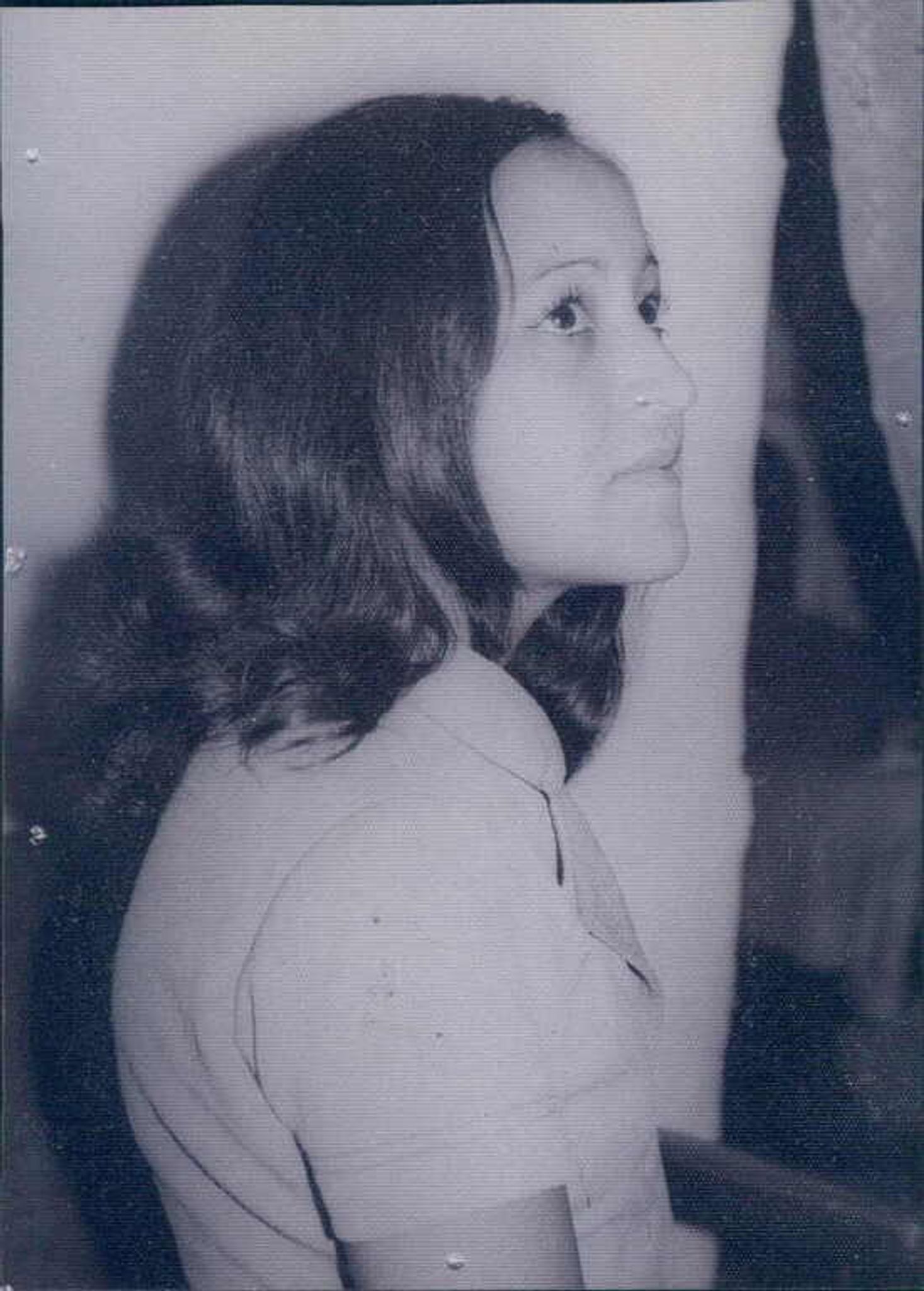 Gloria Elena Gil photo gallery image 2 of 2