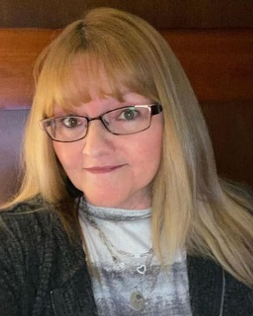 Michelle Lynn Rhodes Profile Photo