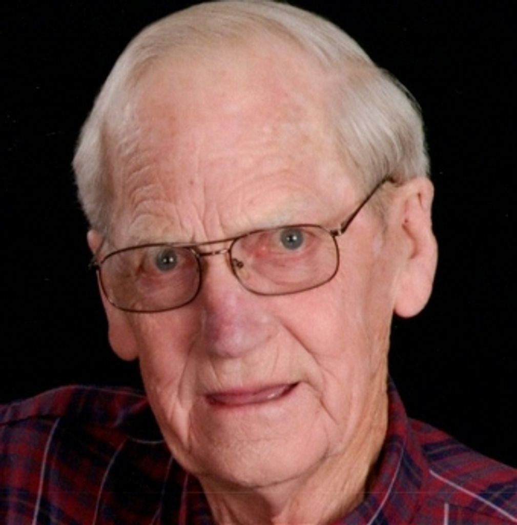 William Quincy "Bill"  Guilliams