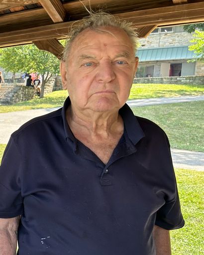 Gary Wayne Riley's obituary image