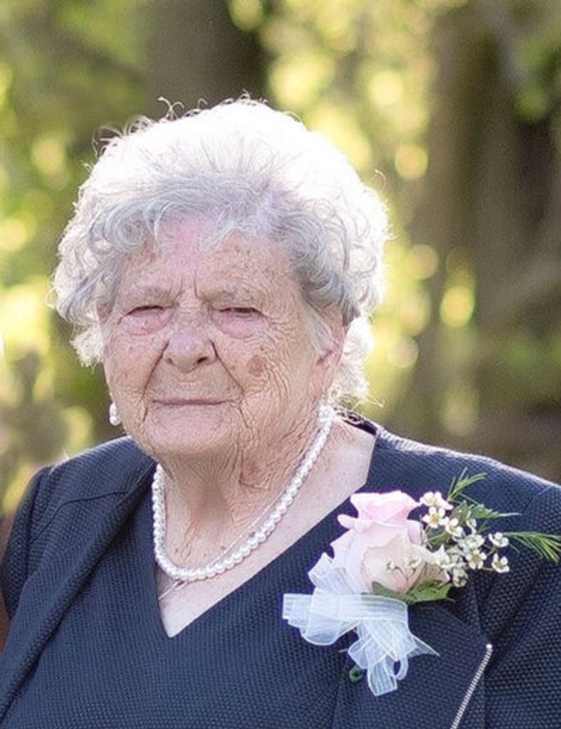 Eula Mae Fox Jones Profile Photo