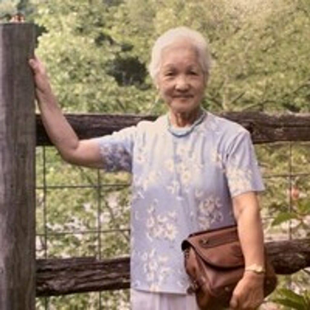 Kazuko (Hayashi) Sloan Profile Photo