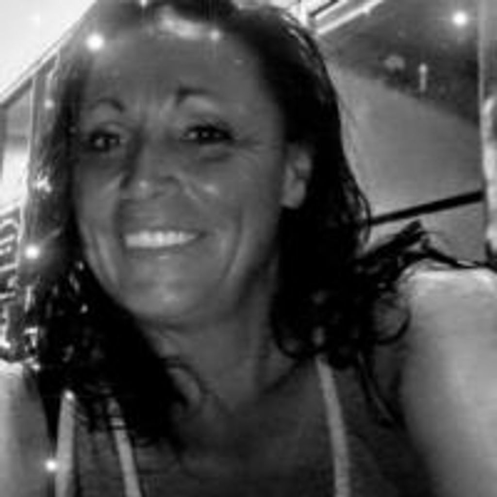 Dee  Lynn (Miller)  Himes