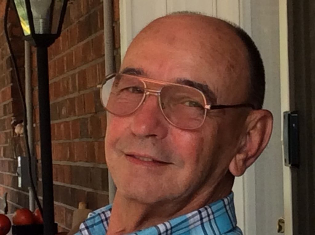 Larry Guthrie Profile Photo