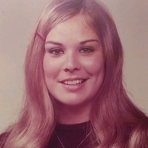 Louise Ann Castle Profile Photo