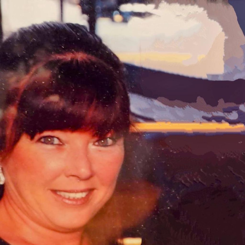 Suzanne Marie Austin
