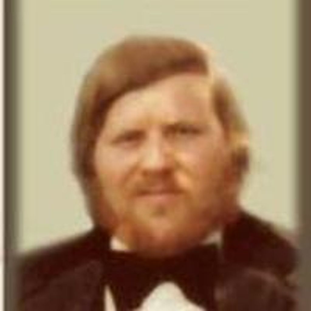 Frank  Dean Simmons