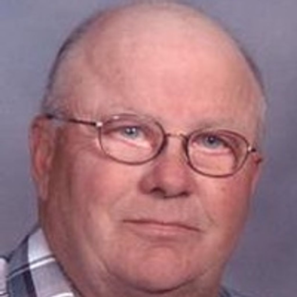 Loren  L Nelson