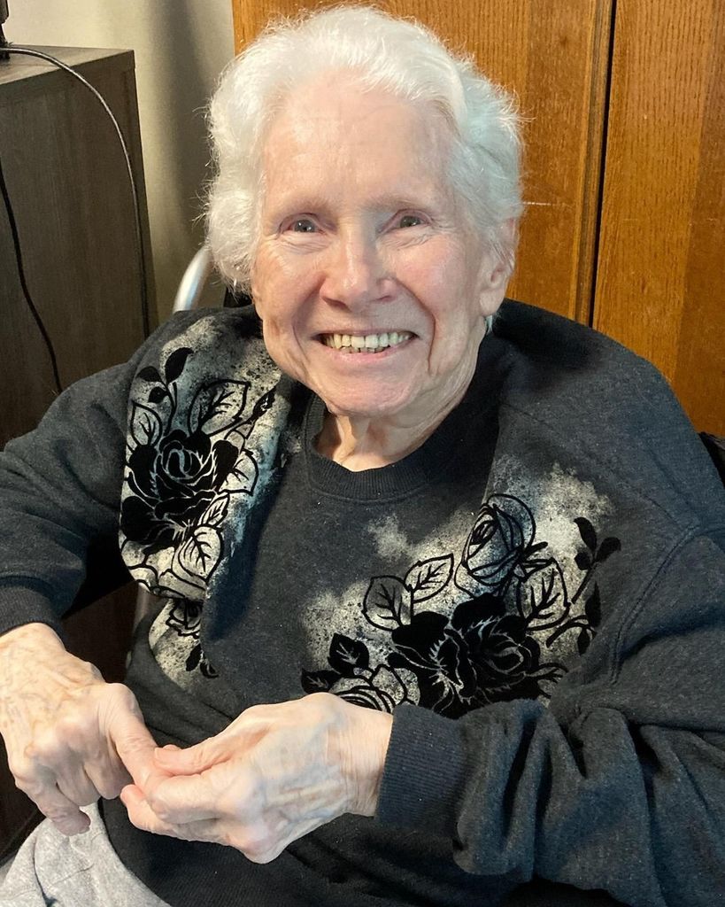 Joan Van Asperen Profile Photo