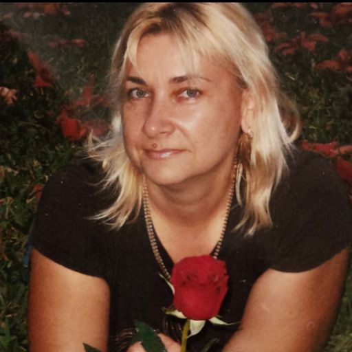 Lesya Nazarko Profile Photo