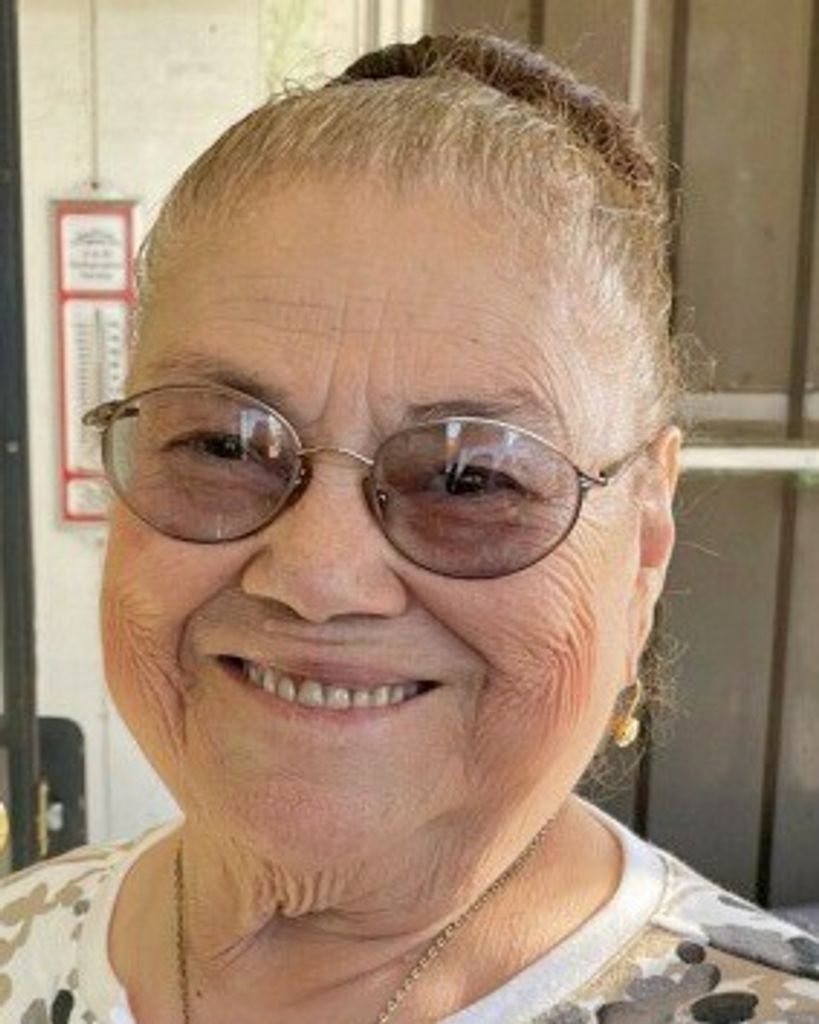 Biolanda "Yolanda" Casados