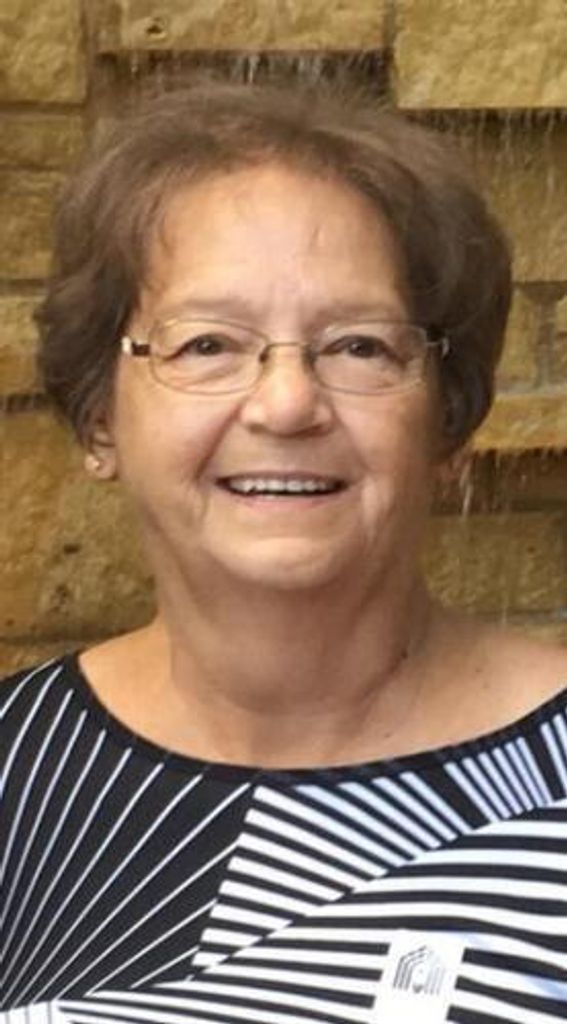 Diana Neemeyer Profile Photo