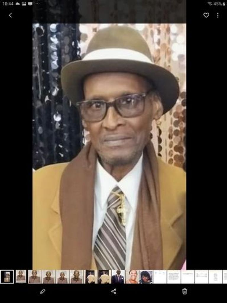 Robert L. Woods-Dixon Profile Photo