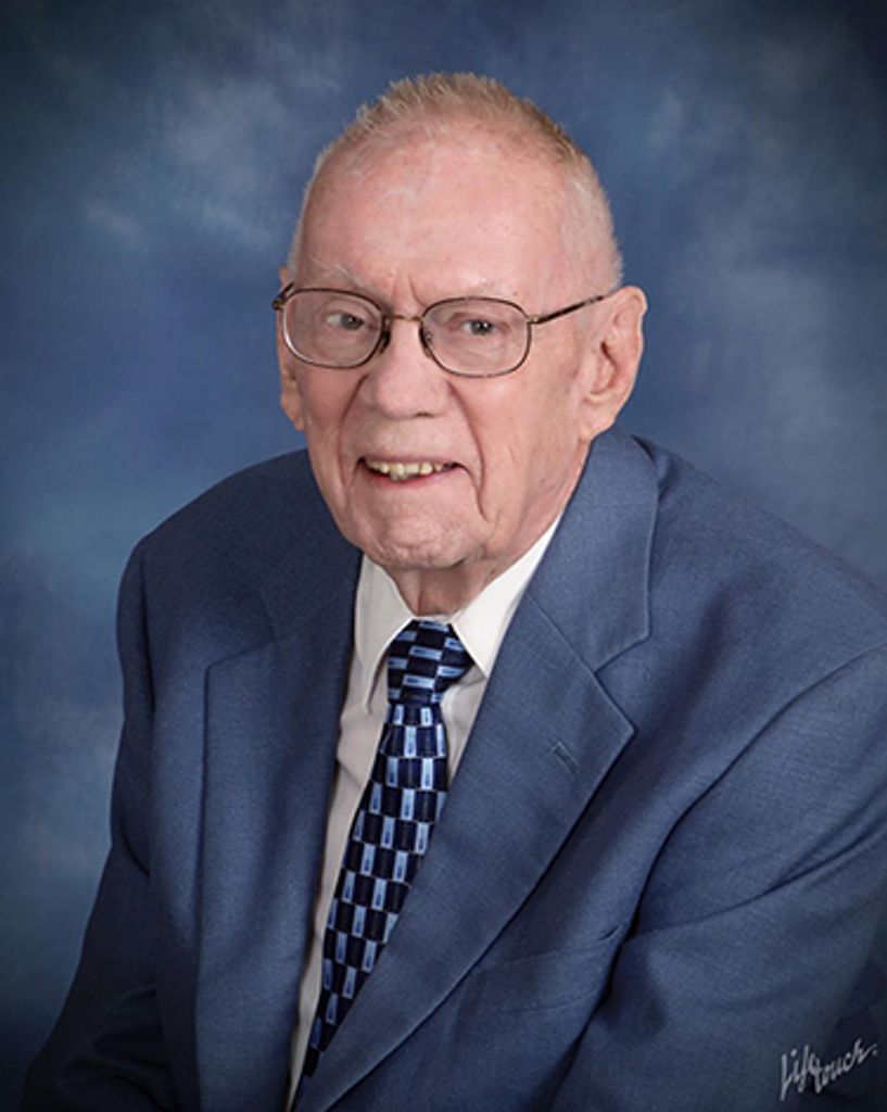 Emerson Glenn Arnold Profile Photo
