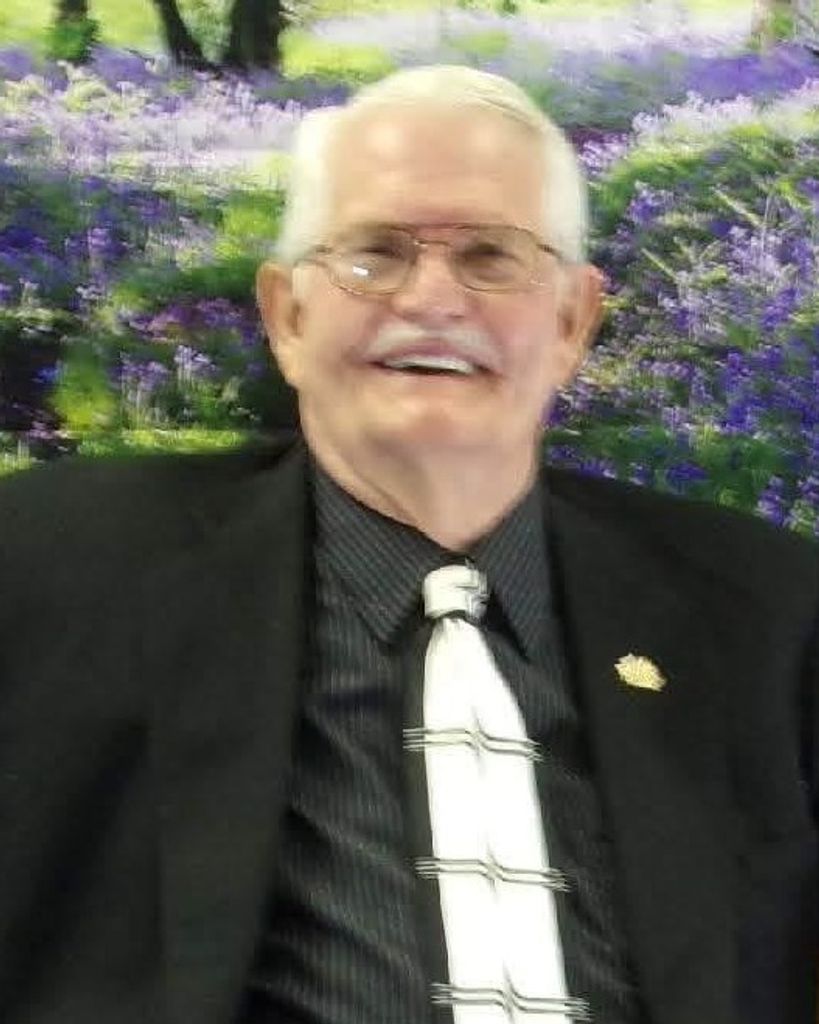 Lindell Ray Bell Jr. Profile Photo