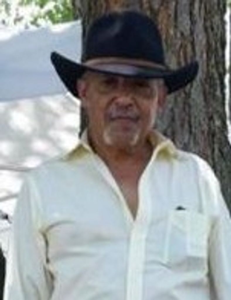 Jose  Luis Quinones