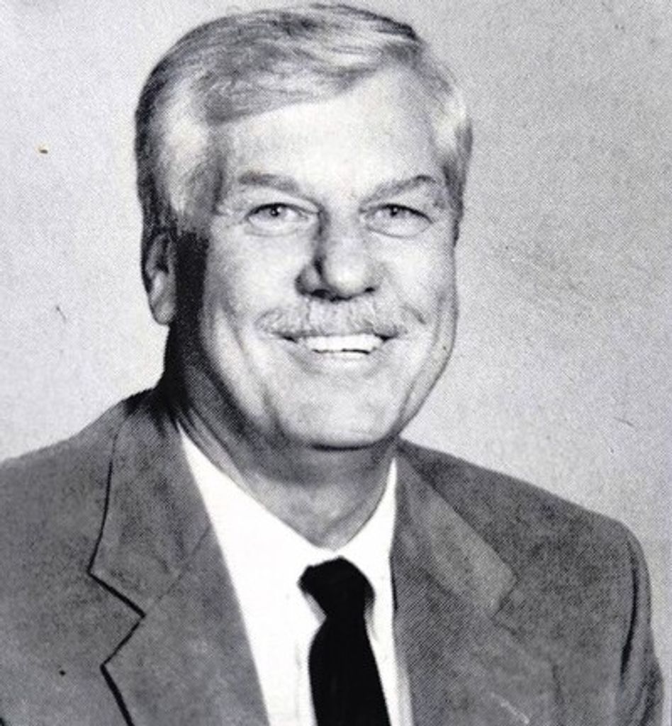 William Holmes Profile Photo