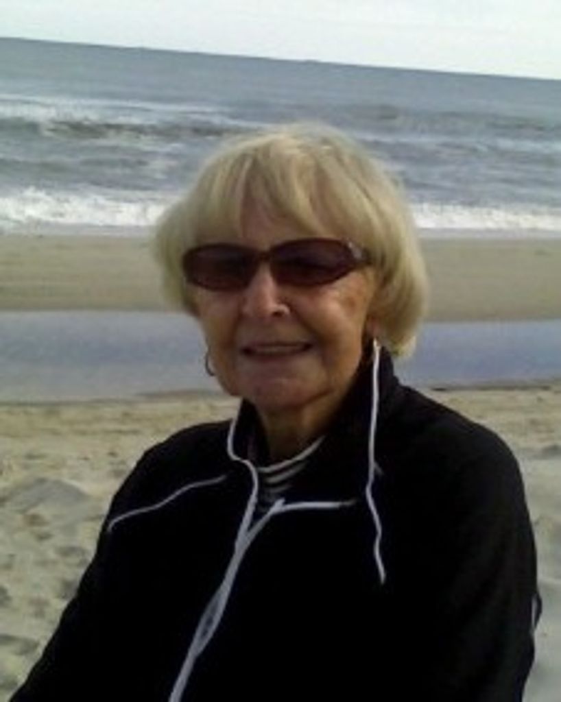 Doris MacDonald