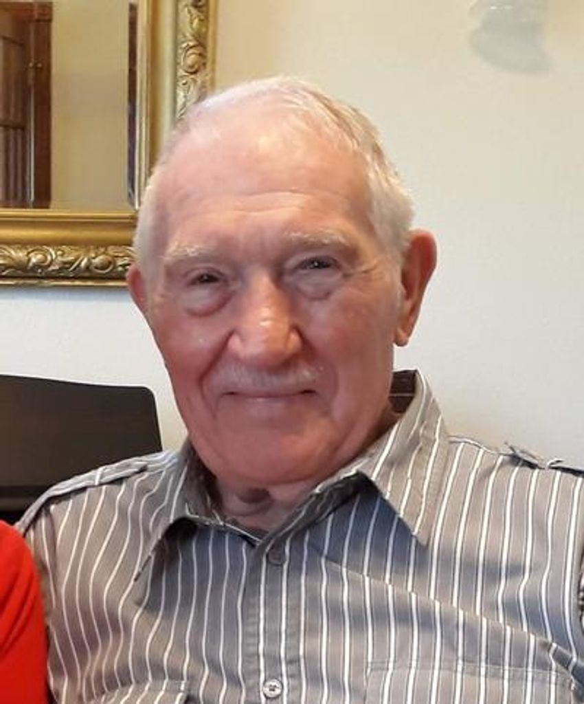 Robert Arnold Williams Profile Photo