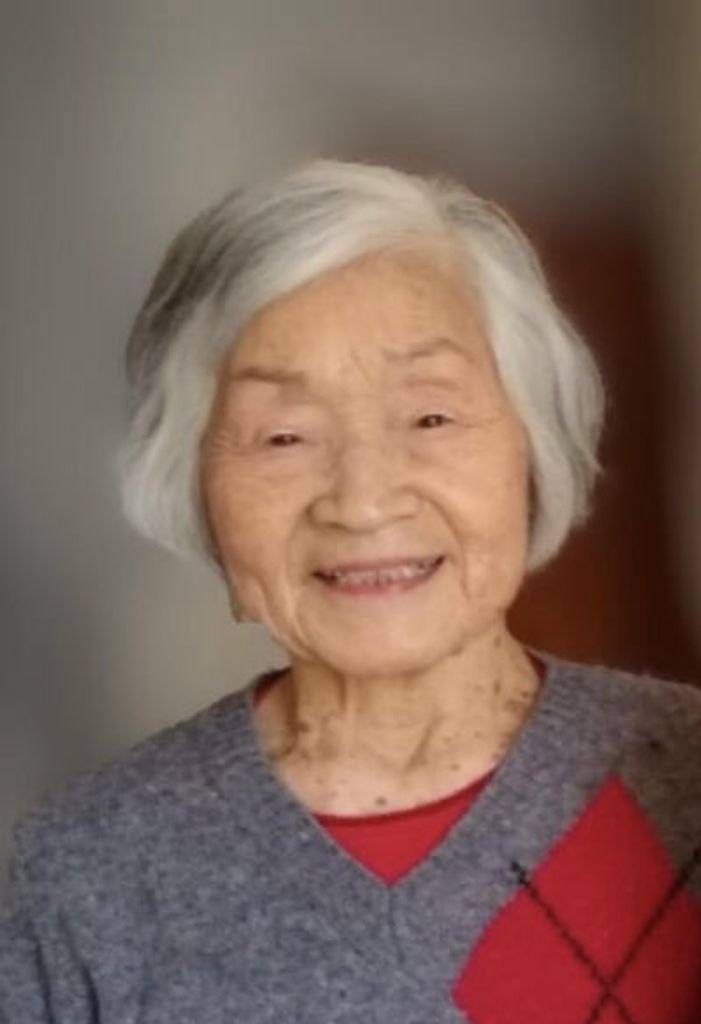Suzuyo" Suzy" Wenger Profile Photo
