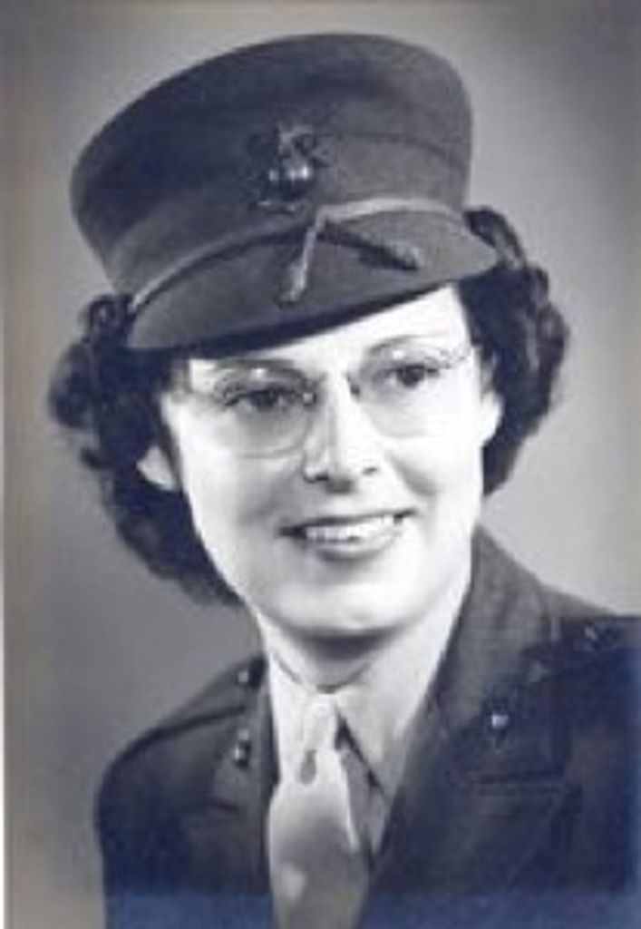 Maxine Steele