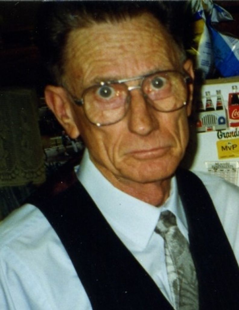 Frank Dewey James