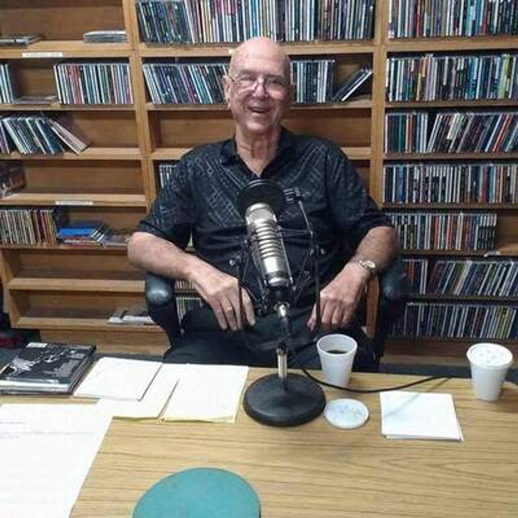 Michael Richard Factor Profile Photo