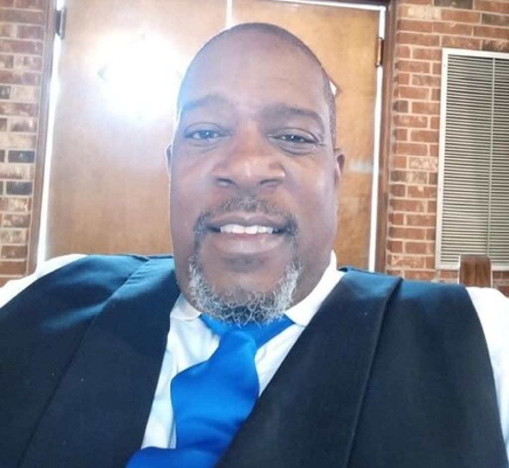 Henderson Monroe Lee, Jr. Profile Photo
