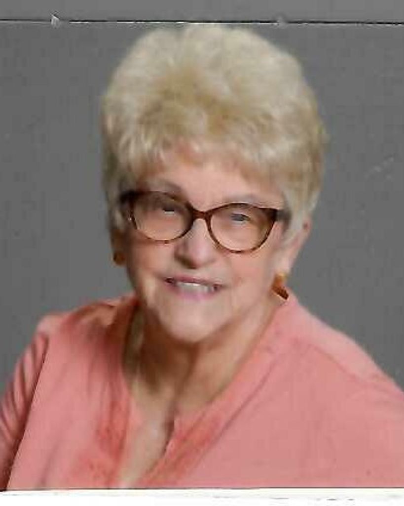 Esther L. Socia Profile Photo