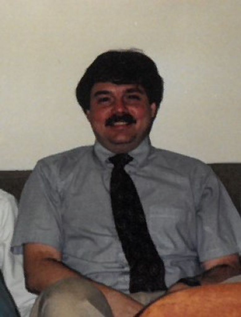 Bruce Fineman, Md