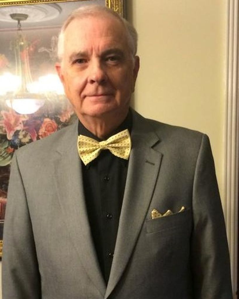 James Lloyd Wallace Profile Photo