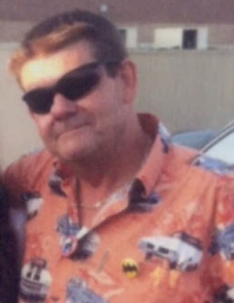 Matthew  Ray Tucker