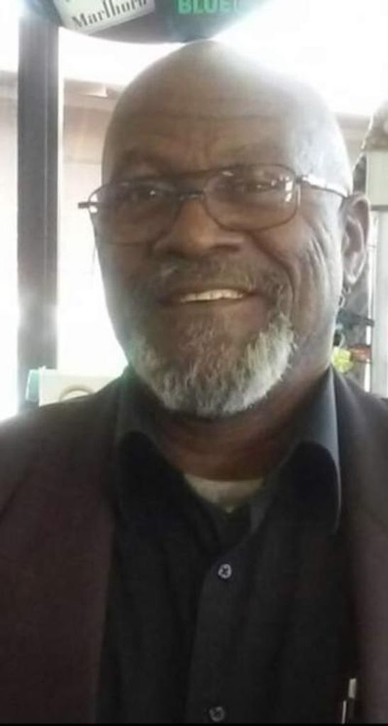 Charles Michael Brewer Profile Photo