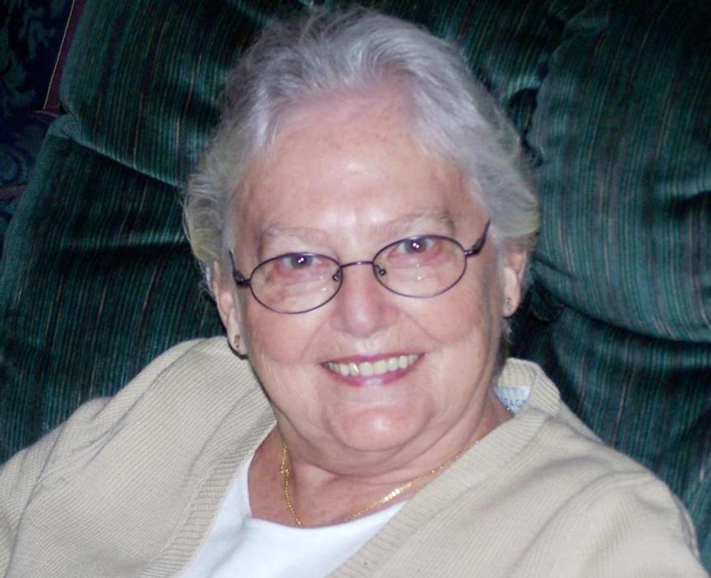 Lois Lewis