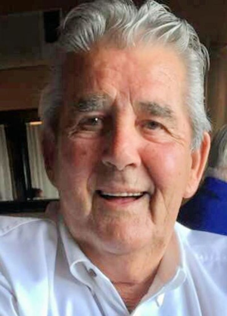 Chesley Howard Manuel Profile Photo