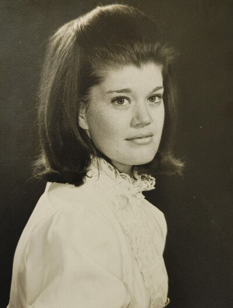 Joan Helen Sanchez Profile Photo