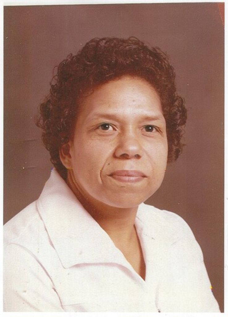 Naomi Octavia Garnett Lewis Profile Photo